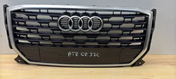 Audi Q2 - Front bumper upper radiator grill 81A853651