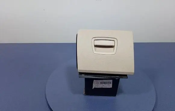 BMW 7 F01 F02 F03 F04 Glove box 9183129