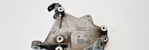 Renault Zoe A/C compressor mount bracket 296A68579R