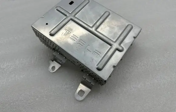 Tesla Model Y Sound amplifier 150715200A 2212612050RHH