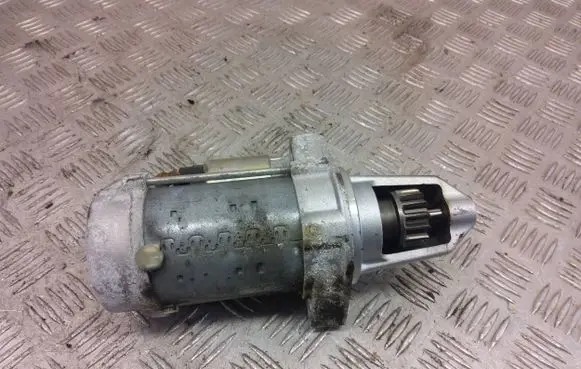 Mercedes-Benz A W176 Starter motor A6459060800