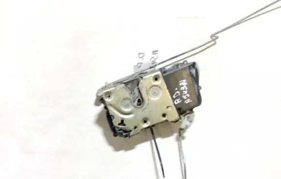 Citroen C5 Front door lock
