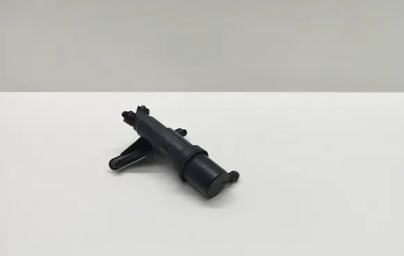 BMW 5 E60 E61 Headlight washer spray nozzle 3108061708 31080617081