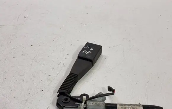 BMW X6 E71 Front seatbelt buckle