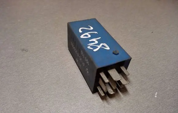BMW 5 E34 Other relay 61358353094 109110049603