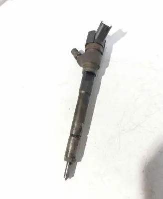 Fuel injector