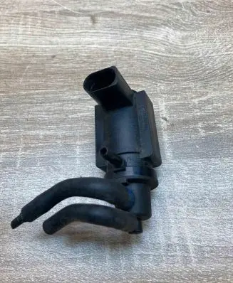 Audi A6 S6 C6 4F Turbo solenoid valve 059906628B 70101900