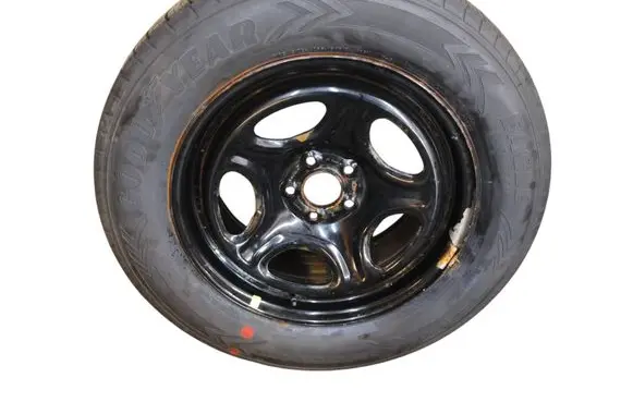 Ford Explorer VI R18 spare wheel 