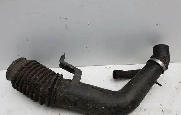 Opel Frontera B Turbo air intake inlet pipe/hose 897142010