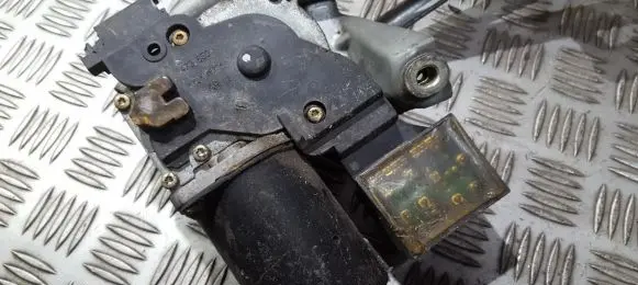 Mercedes-Benz A W168 Wiper motor a1688200242 404.388