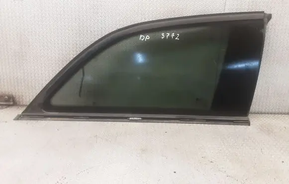 Opel Vectra C Rear side window