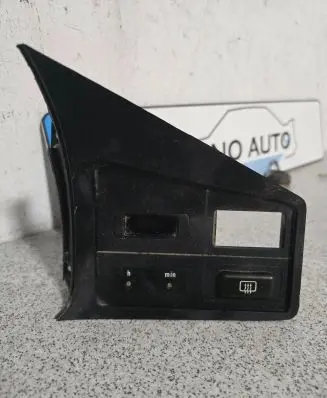 BMW 5 E28 Other dashboard part 1367686 81075031 1367683