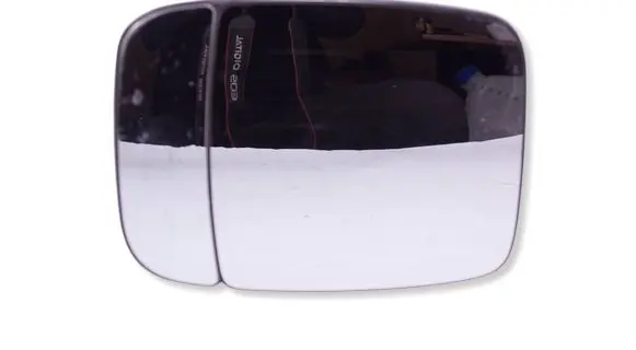 Opel Vivaro Wing mirror glass 
