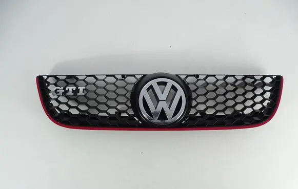 Volkswagen Polo IV 9N3 Front bumper upper radiator grill 6Q0853651G