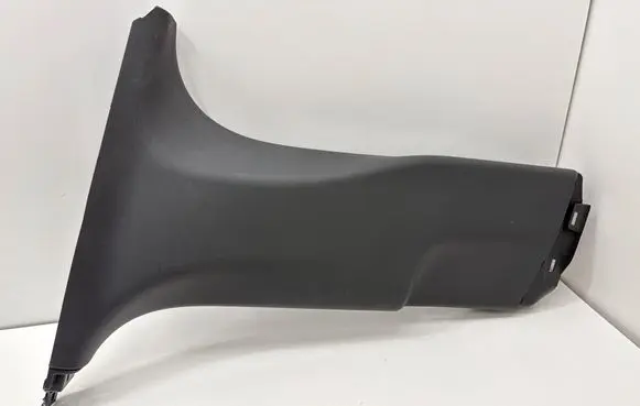 Tesla Model Y (B) pillar trim (bottom) 14946239 202499 D2T24253000415