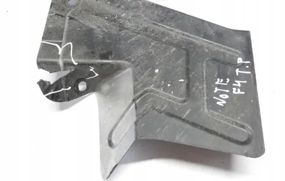 Nissan Note (E12) Rear bumper mounting bracket 8200973738