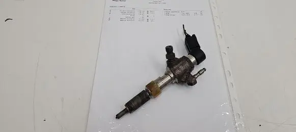 Ford Focus Fuel injector 9802448680 50274V05