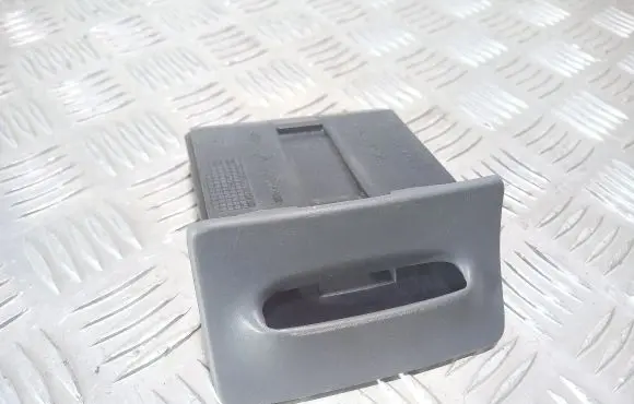 Renault Laguna I Ashtray (front) 7700421440B
