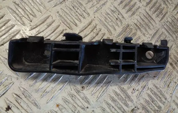 KIA Venga Front bumper mounting bracket 89651619000 865161P000