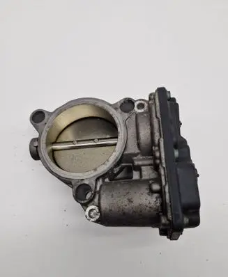 BMW X1 F48 F49 Throttle body valve 13547619008 00541 A2C80221500