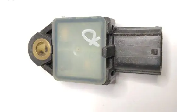 KIA Carnival Airbag deployment crash/impact sensor 959202F500 DIGBBB1GMD0351