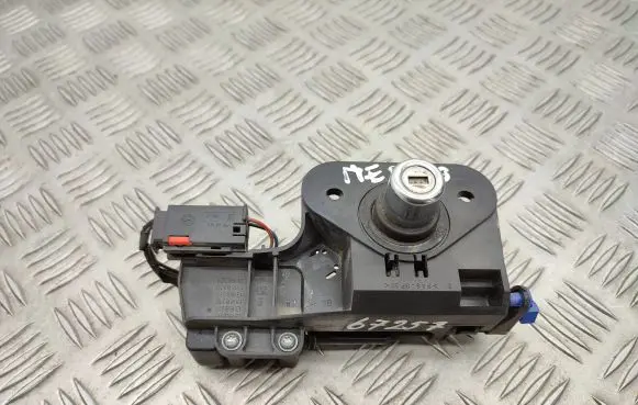 Opel Meriva A Tailgate exterior lock 09183495 32505603