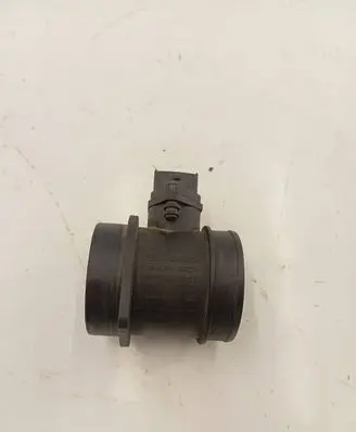 Volvo V70 Mass air flow meter 8670115 0280218088