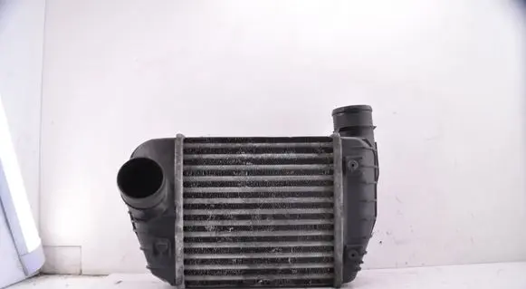 Audi A6 S6 C6 4F Intercooler radiator 4F0145805J