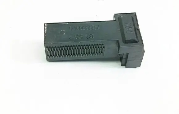 BMW 5 E39 Brake pedal sensor switch 6928031 114688962