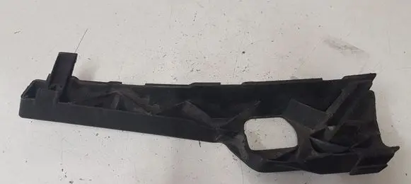 Ford Focus Front bumper mounting bracket 4M5117E856A