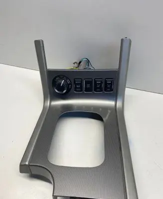 Nissan Navara D40 Gear shifter surround trim plastic 1053585 1053577 038848