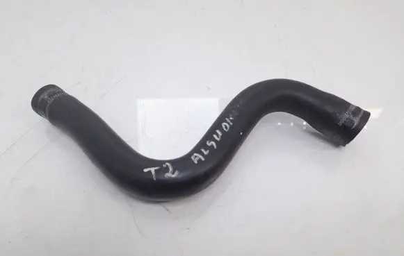 Chrysler Voyager Breather/breather pipe/hose P8981