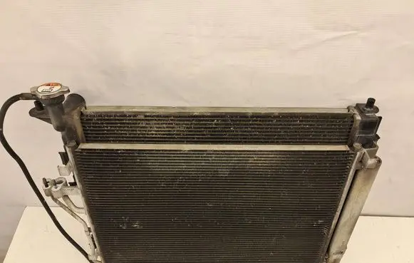 KIA Sportage Radiator set