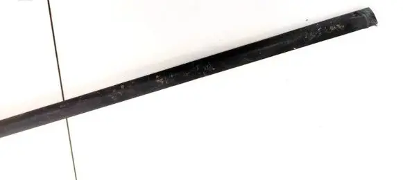 Volvo S40 Front door glass trim molding 