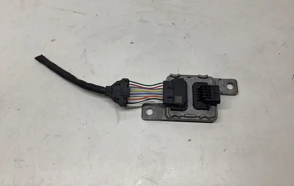 Volkswagen Touareg II Lambda probe sensor 059907807AA