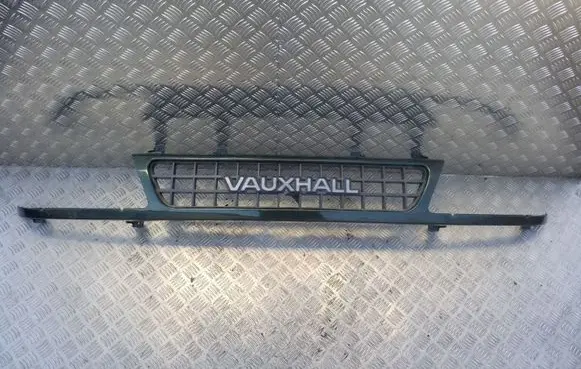 Opel Frontera A Front bumper upper radiator grill 91140007