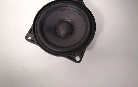 Tesla Model Y Front door speaker 177177800a 1771778-00-a