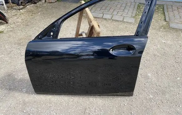 BMW 1 F40 Front door 7530134045