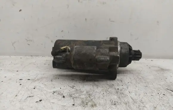 Volkswagen PASSAT B6 Starter motor