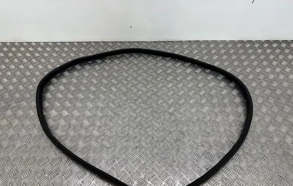 Mercedes-Benz CLS C257 Front door rubber seal A2576922100