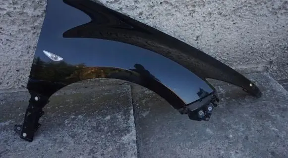 Mazda 626 Fender