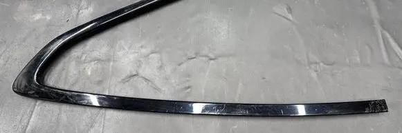 BMW 3 GT F34 Rear side glass trim 27000853