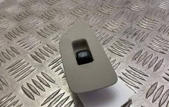 Volvo XC90 Electric window control switch 31376458