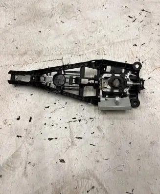 Opel Mokka X Front door exterior handle 7512
