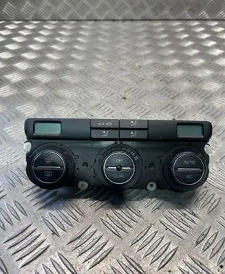 Volkswagen PASSAT B6 Climate control unit