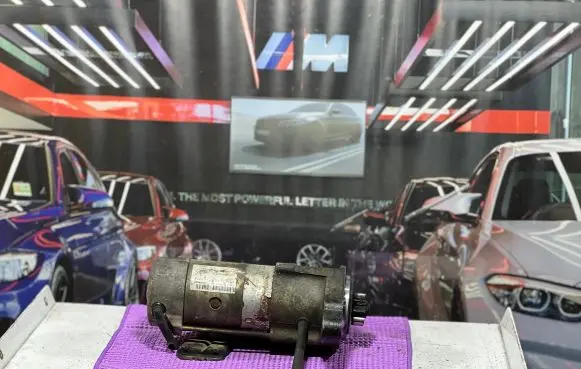 Land Rover Discovery 3 - LR3 Starter motor