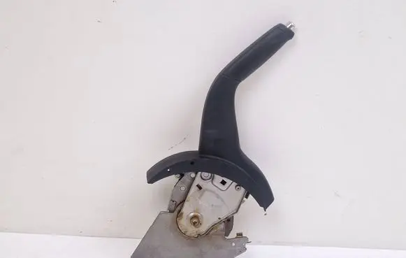 Mitsubishi Outlander Hand brake release handle 
