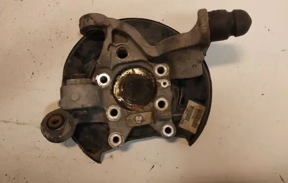 Volvo V70 Rear wheel hub P31257685