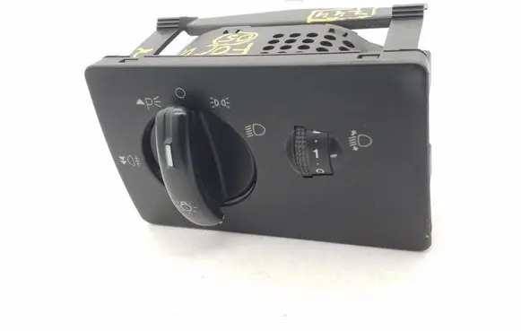 Ford Focus Light switch 7M5T13A024LA