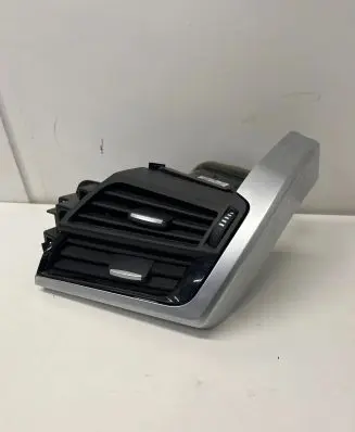 BMW X5M F85 Dashboard side air vent grill/cover trim 9252650 9270517 16475510